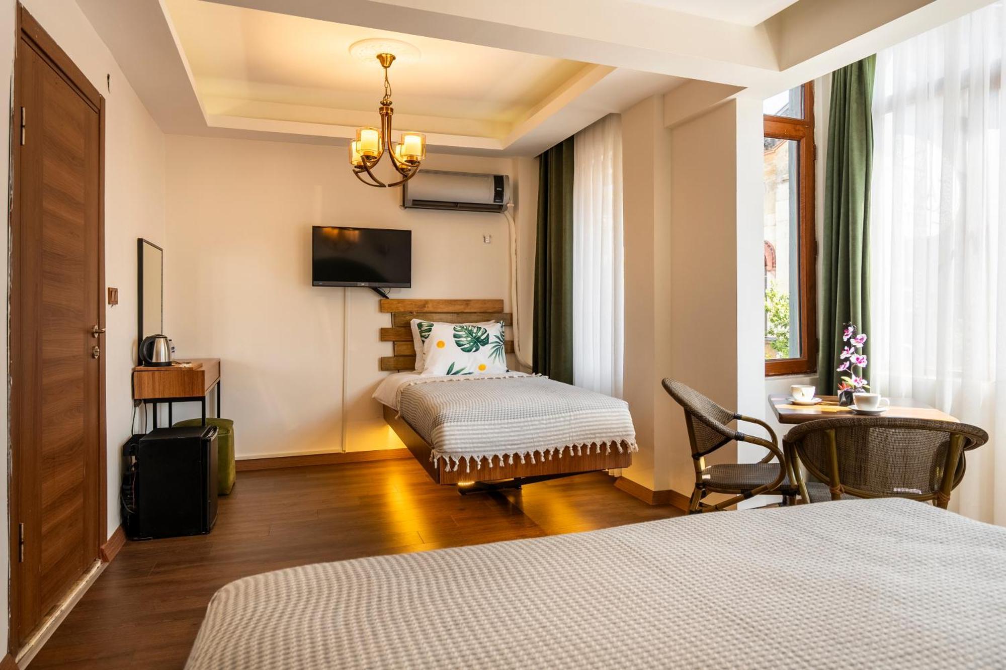 York House Istanbul Hotel ภายนอก รูปภาพ
