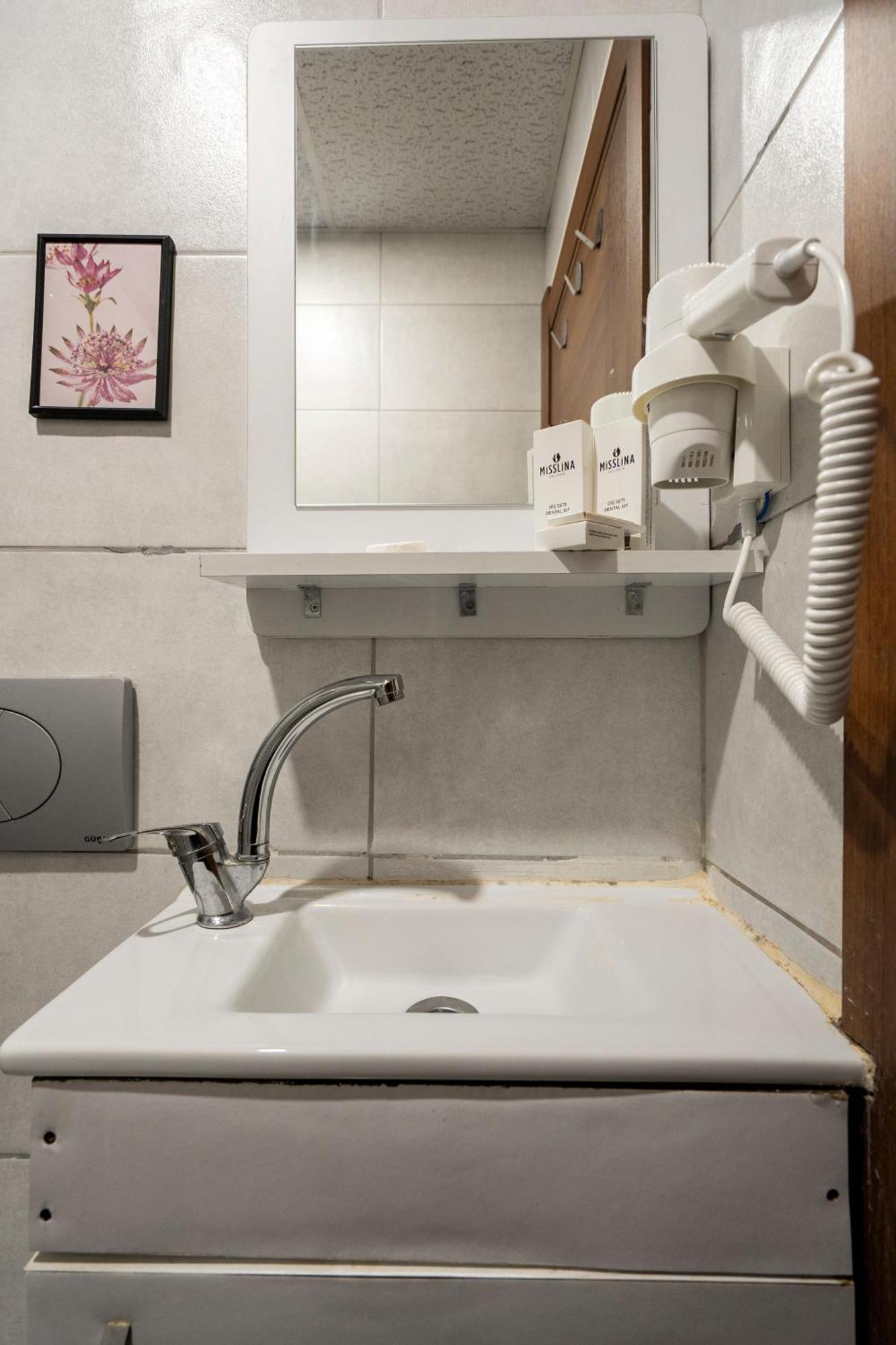 York House Istanbul Hotel ภายนอก รูปภาพ