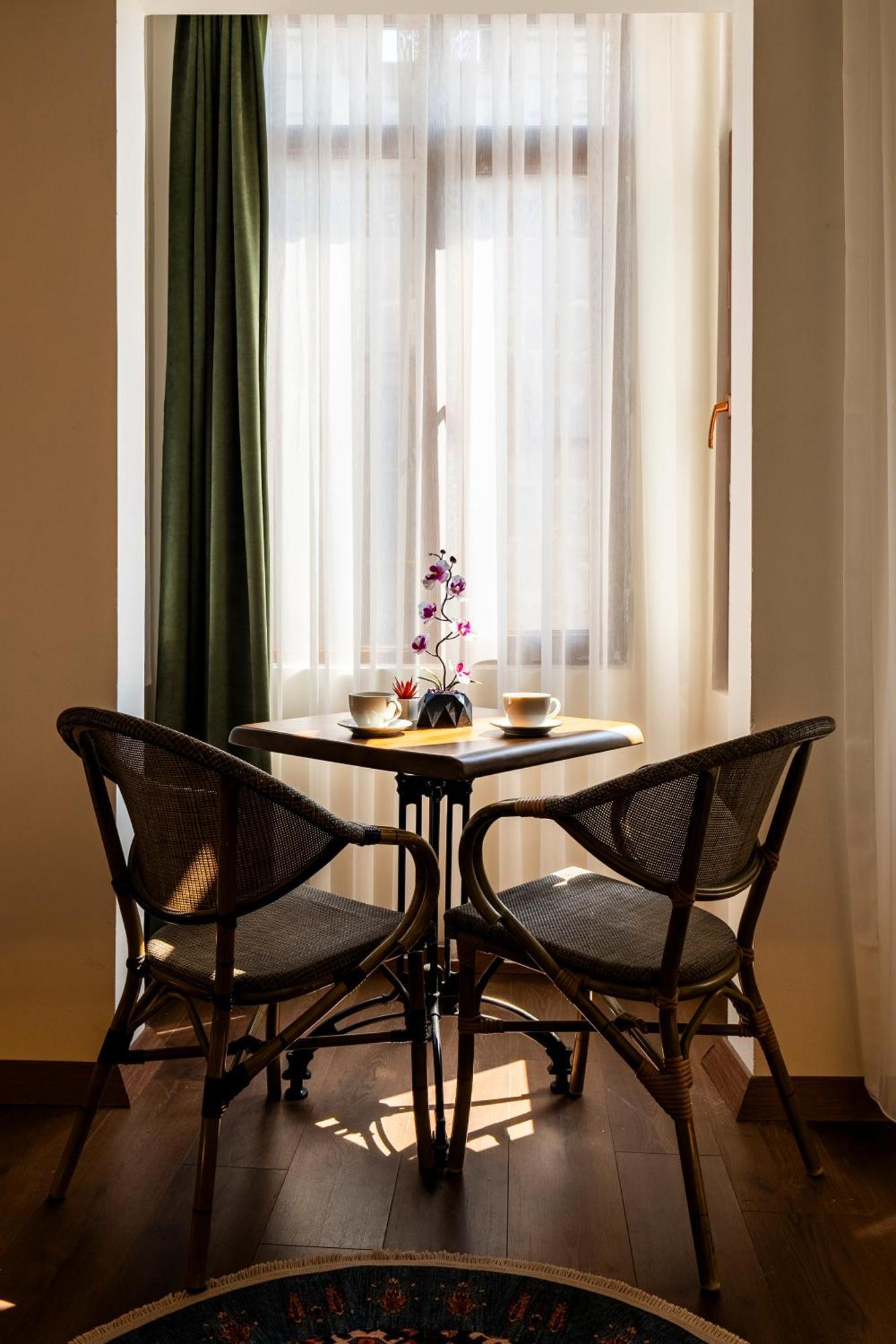 York House Istanbul Hotel ภายนอก รูปภาพ