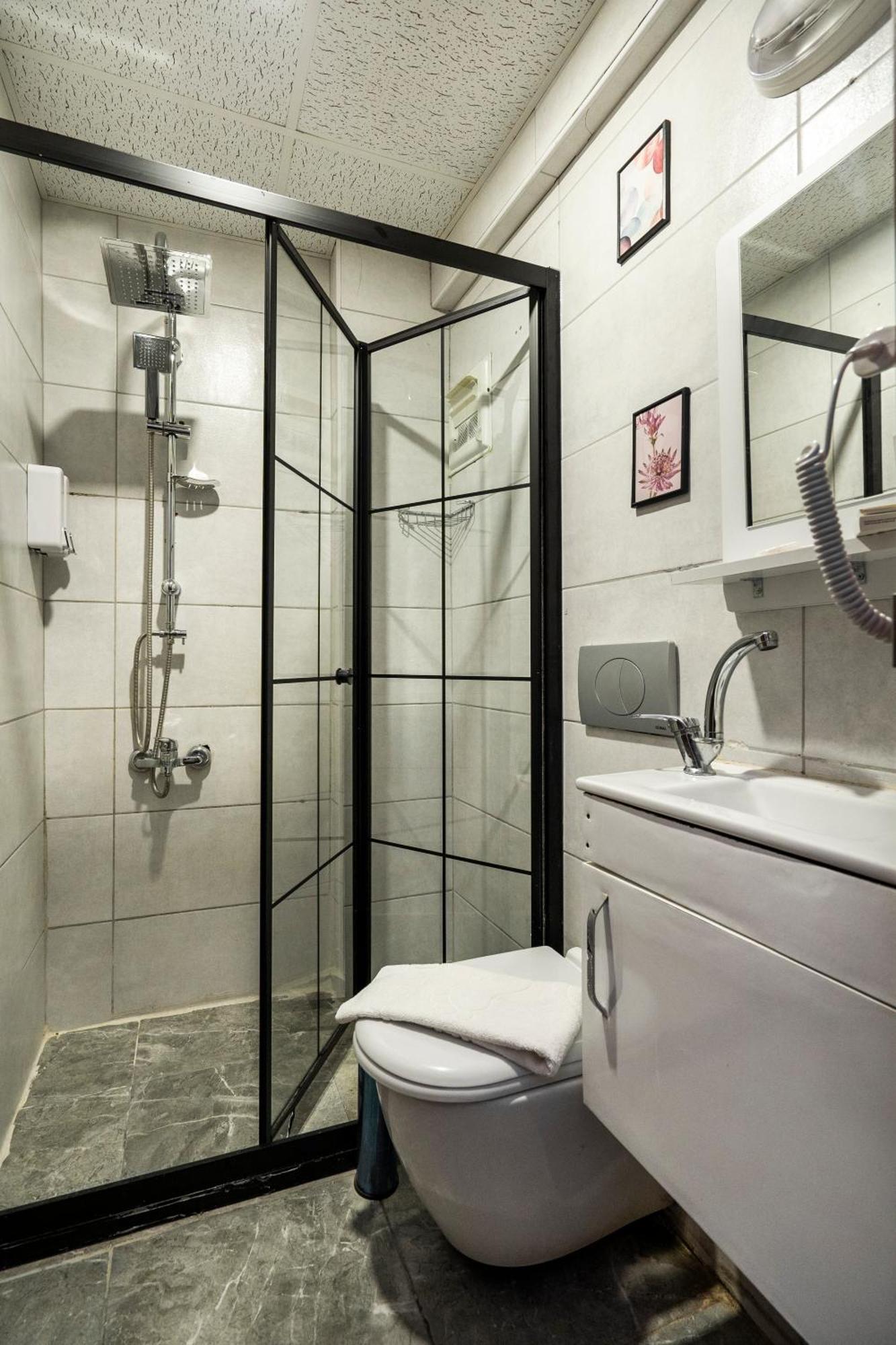 York House Istanbul Hotel ภายนอก รูปภาพ